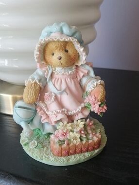 1993 Cherished Teddies Mary Mary Quite Contrary Figurine